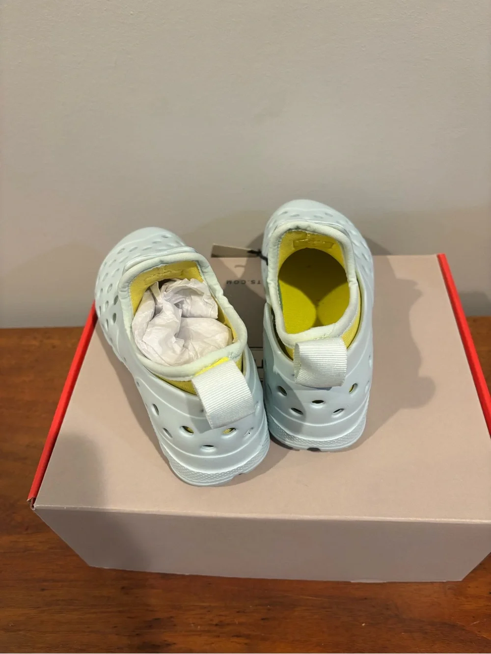Hunter Kids Lightweight Slip-On Water Shoes Size 10/11